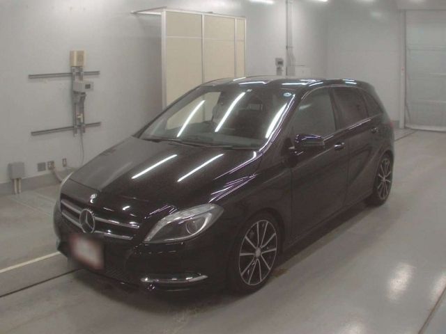 20295 Mercedes benz B class 246242 2013 г. (CAA Tokyo)